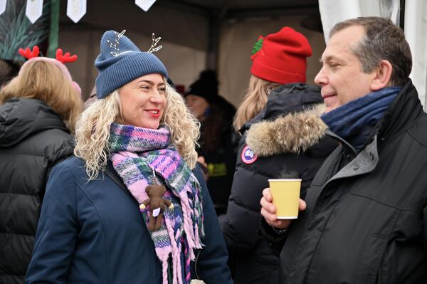 Ярмарка призвана вдохновлять общество на добрые дела, помогать нуждающимся. - Sputnik Литва