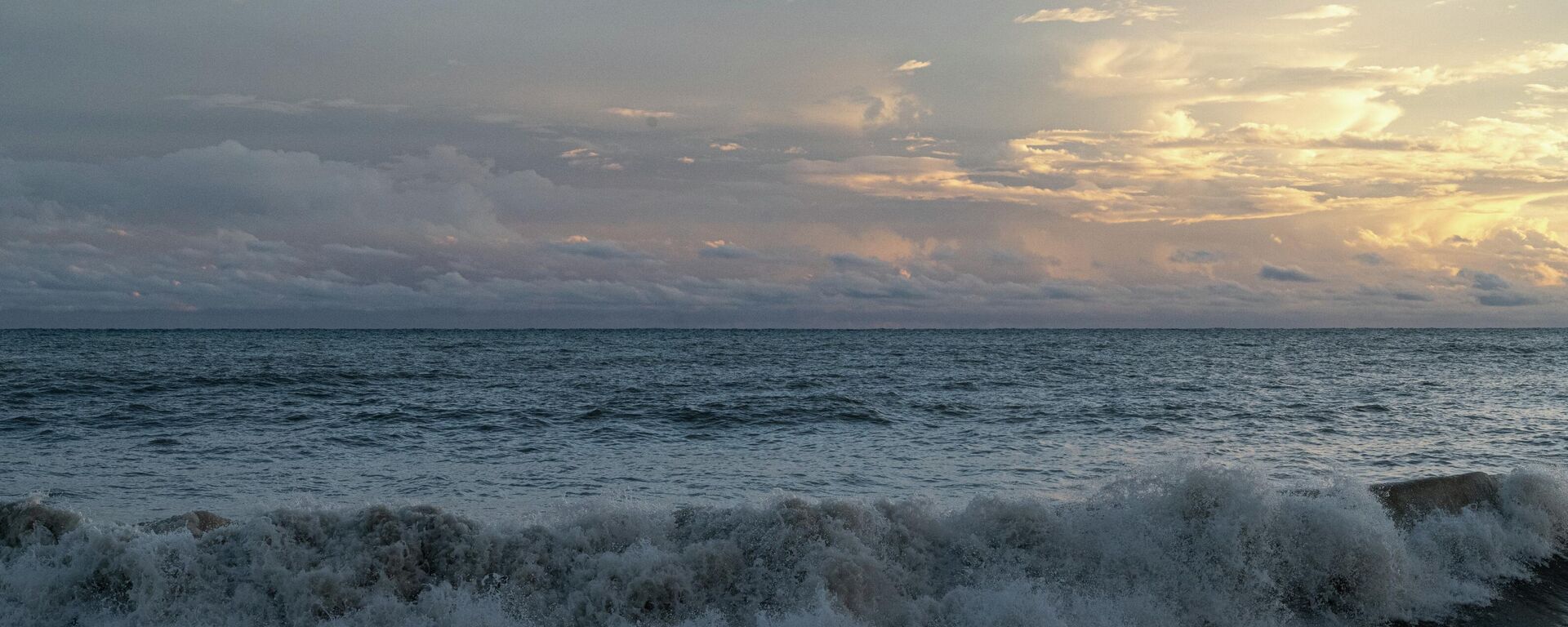 Черное море, архивное фото - Sputnik Литва, 1920, 02.12.2025