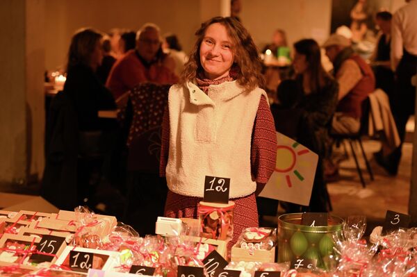 В субботу, 6 декабря, в Вильнюсе прошла Рождественская ярмарка мигрантов. - Sputnik Литва