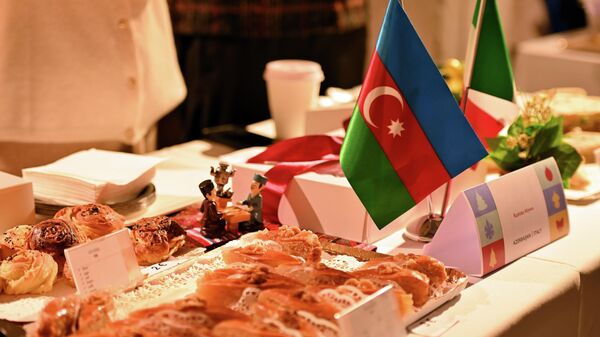 Рождественская ярмарка мигрантов в Вильнюсе - Sputnik Литва