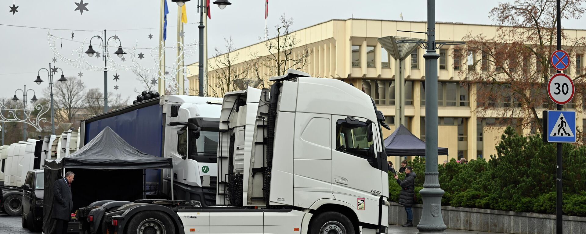 Акция протеста литовских перевозчиков в Вильнюсе - Sputnik Литва, 1920, 10.12.2025