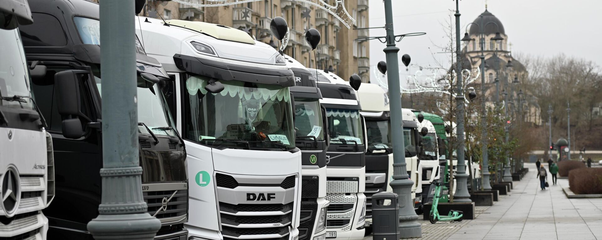 Акция протеста литовских перевозчиков в Вильнюсе - Sputnik Литва, 1920, 21.03.2026