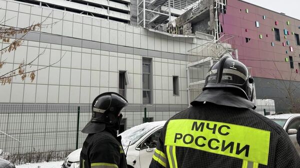 Последствия атаки ВСУ по центру Белгорода - Sputnik Литва