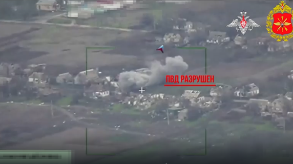 Боевая работа расчетов Мста-С группировки Восток - Sputnik Литва