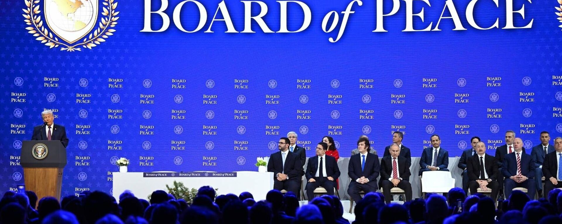 Церемония подписания документа Устав Совета мира в Давосе - Sputnik Литва, 1920, 22.01.2026