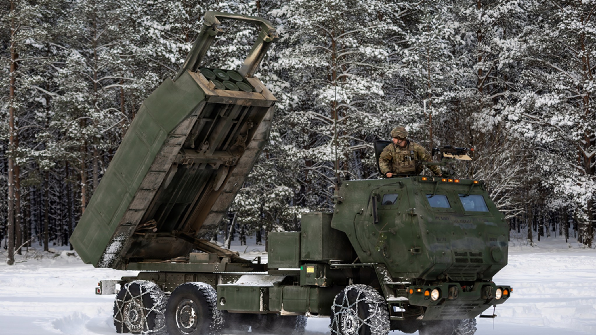 Армия Литвы готовит расчеты РСЗО HIMARS при участии военных США0