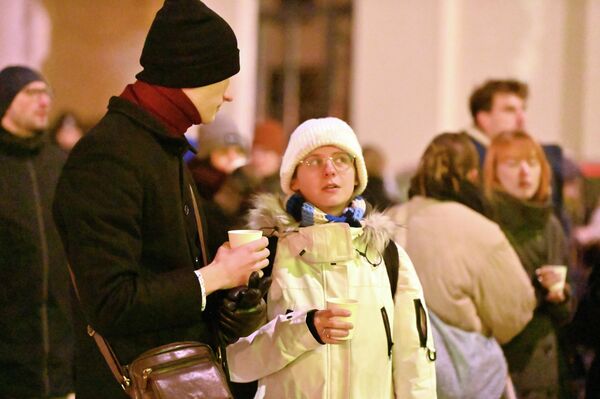 По словам организаторов, фестиваль — это не только кино. Программа включает более ста фильмов и многочисленные мероприятия, которые создадут атмосферу настоящего кинофестиваля. - Sputnik Литва