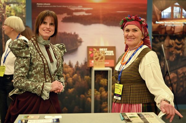 Выставка стала настоящей фиестой вкусов и культур, объединившей воедино аутентичный гастрономический опыт, малоизвестные страны и вдохновляющие идеи для путешествий. - Sputnik Литва