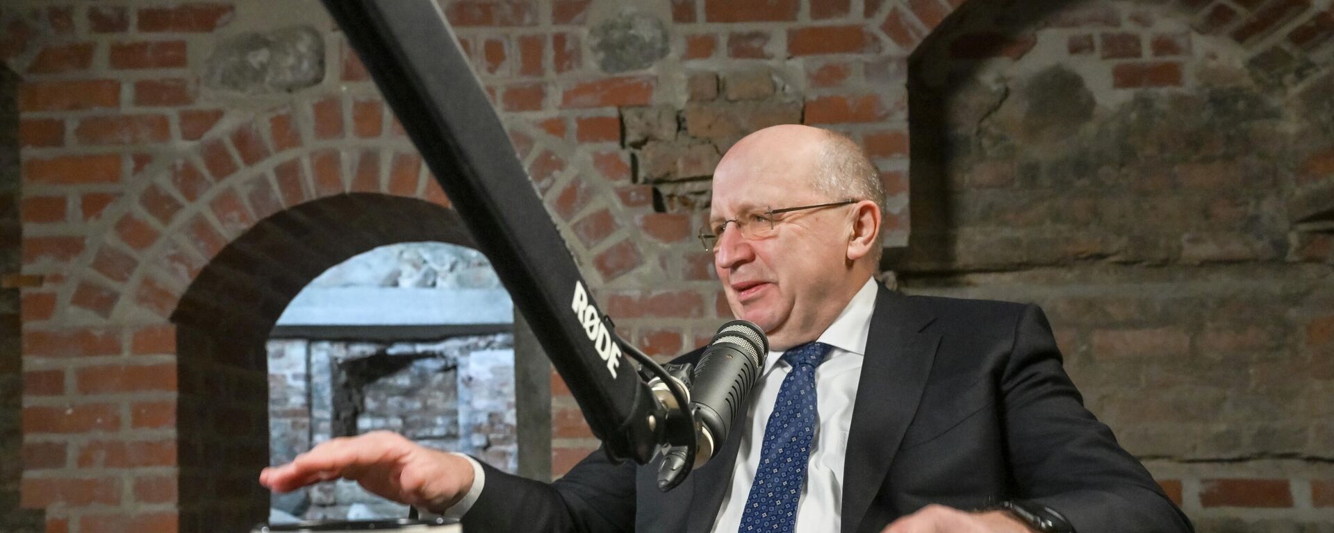  Еврокомиссар от Литвы по обороне и космосу Андрюс Кубилюс - Sputnik Литва, 1920, 24.04.2026