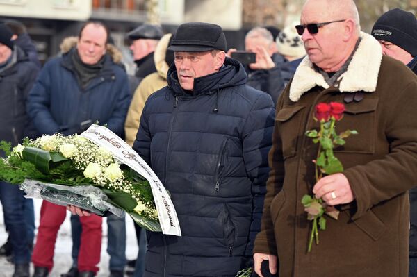 В акции также приняли участие Посольства Российской Федерации, Республики Беларусь, Узбекистана, Казахстана. - Sputnik Литва