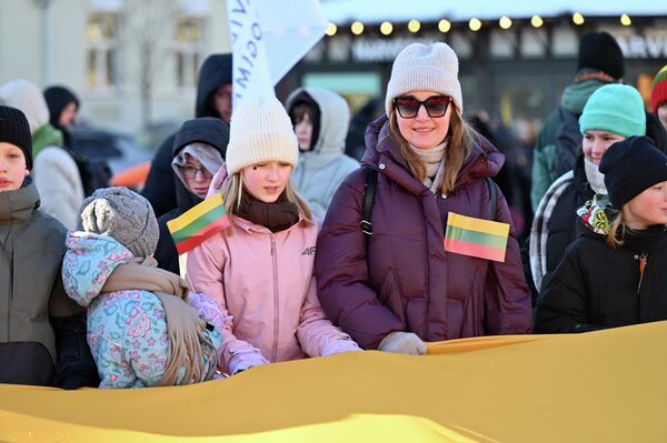 Это шествие посвящено памяти исторических событий, которые позволили Литве восстановить свою независимость и укрепить государственность. - Sputnik Литва