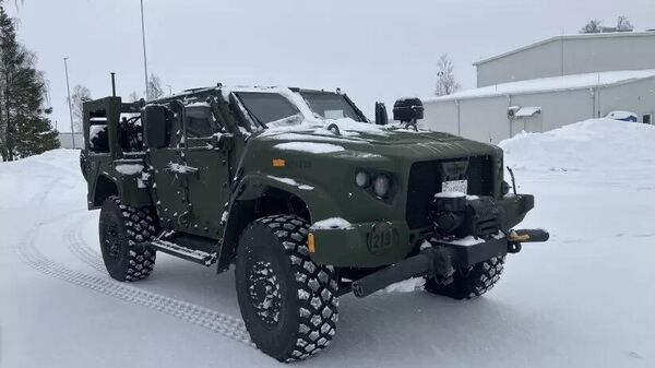 Бронеавтомобиль JLTV ВС Литвы - Sputnik Литва