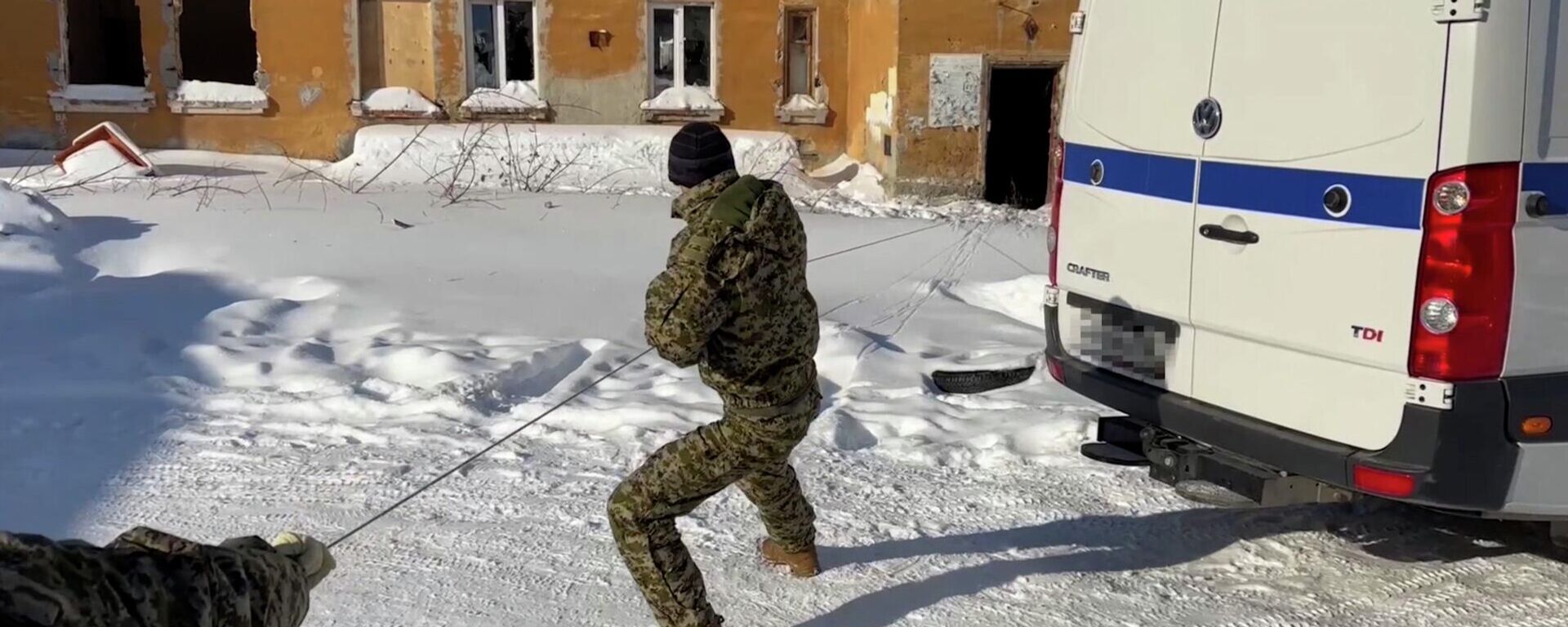 Сотрудники ФСБ предотвратили подрыв машины руководителя предприятия ОПК - Sputnik Литва, 1920, 03.03.2026