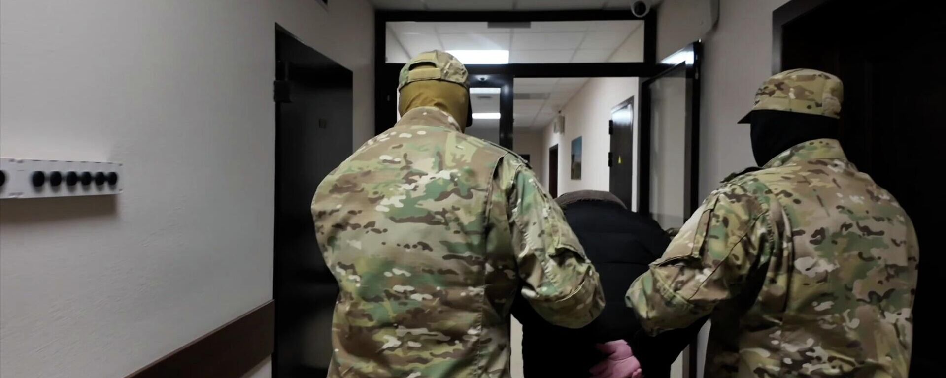 Задержание гражданина РФ, причастного к передаче разведывательной информации спецслужбам Украины - Sputnik Литва, 1920, 04.03.2026