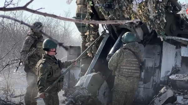 Боевая работа расчетов артиллерии - Sputnik Литва