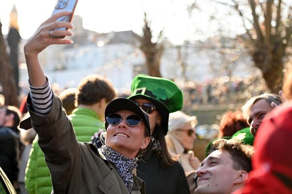 На мероприятии можно было попробовать традиционные закуски. - Sputnik Литва