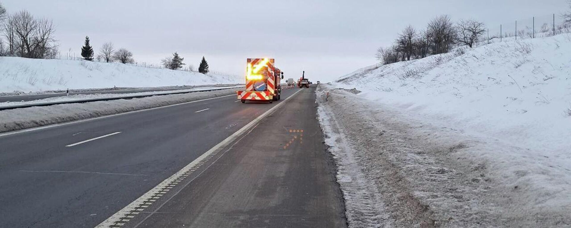 Ремонт дорожного покрытия на автомагистрали А1 Вильнюс – Каунас – Клайпеда - Sputnik Литва, 1920, 21.03.2026