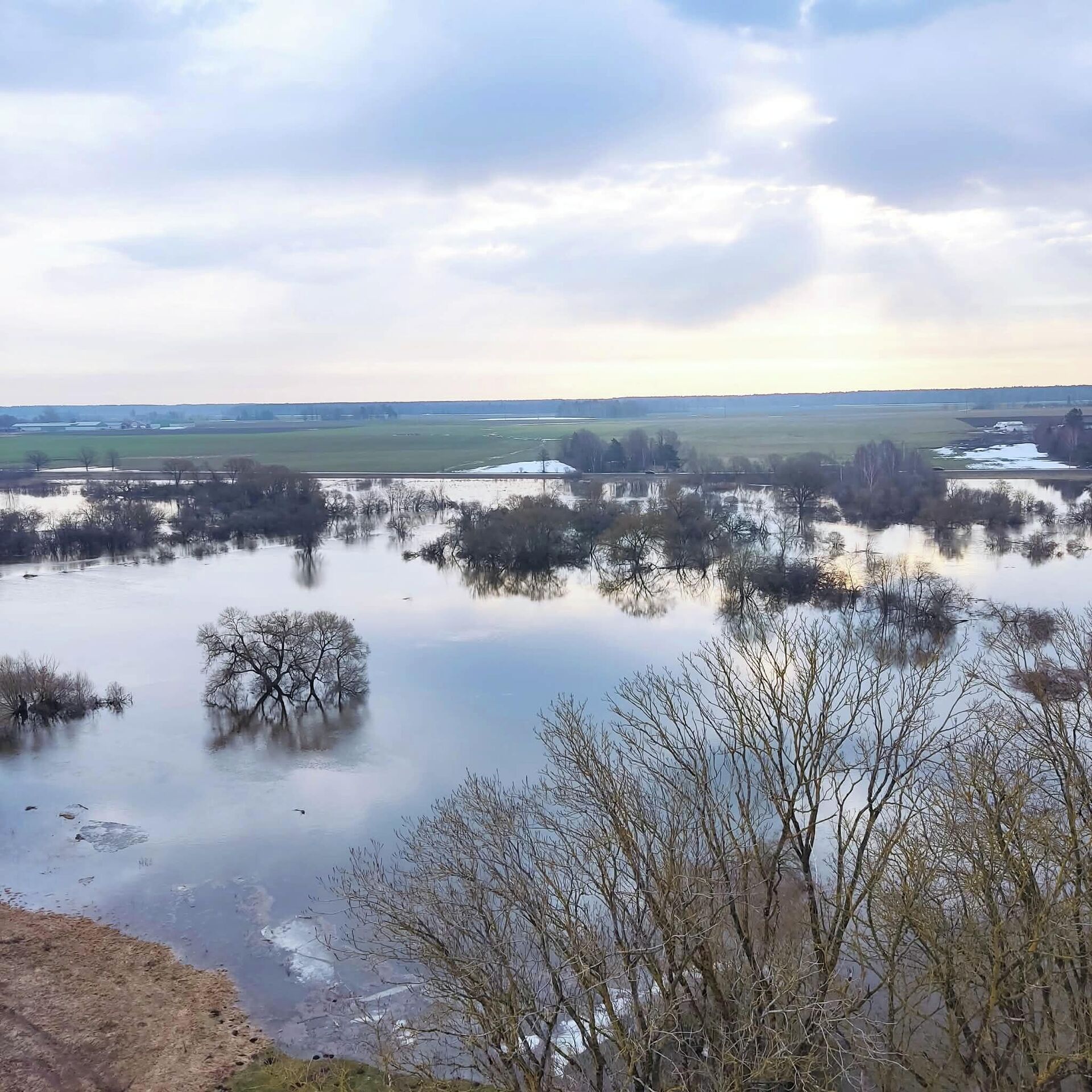 Наводнение в Литве - Sputnik Литва, 1920, 17.03.2026