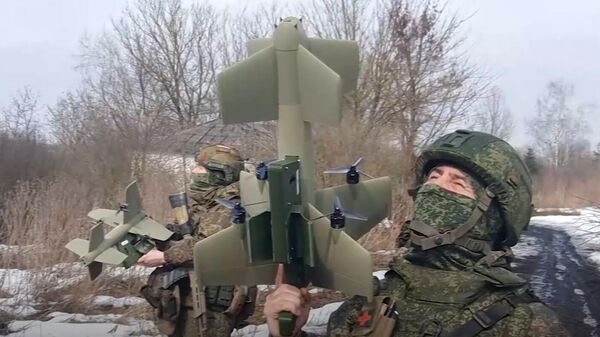 Боевая работа мобильных групп ПВО группировки войск Север в зоне спецоперации - Sputnik Литва