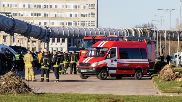 Учения по гражданской обороне на заводе Achema в Литве  - Sputnik Литва