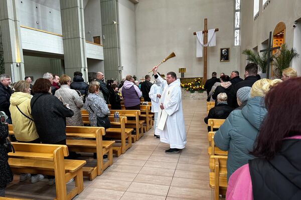 Ее также можно освятить и пасхальным утром — перед торжественной трапезой. - Sputnik Литва