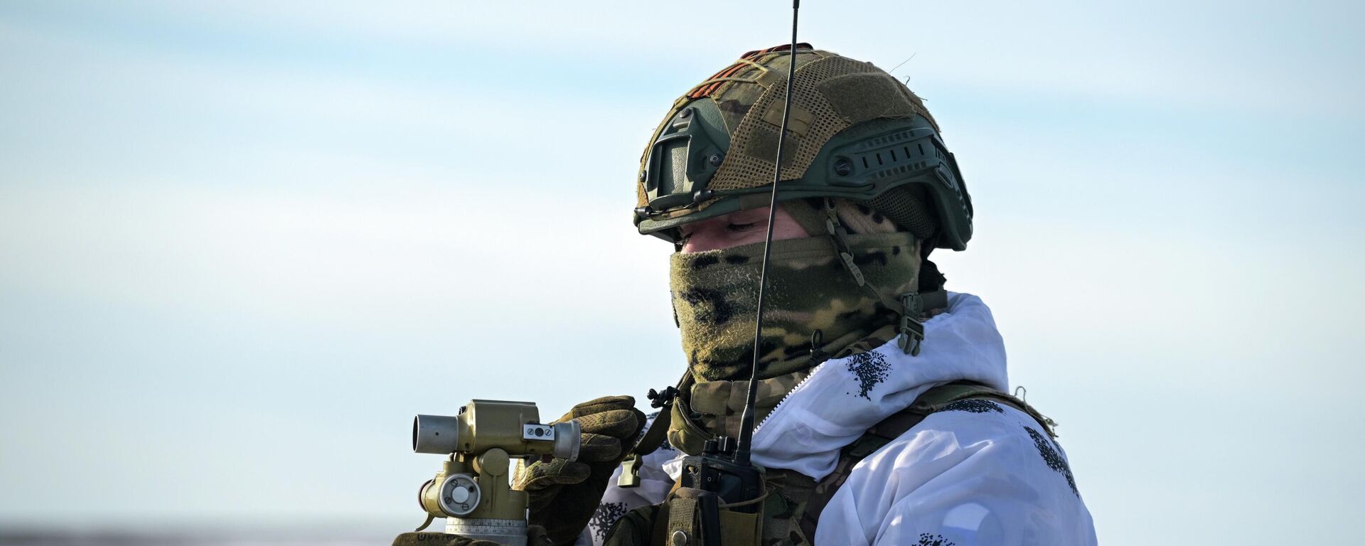 Боевая работа расчета РСЗО Ураган группировки войск Запад, архивное фото - Sputnik Литва, 1920, 08.04.2026