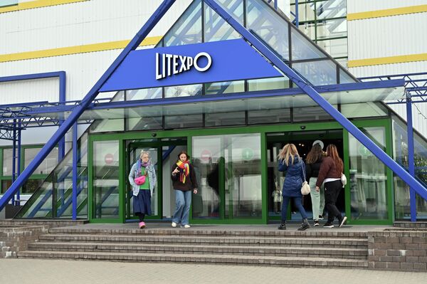 Слоганом выставки в этом году стал Beauty Your Way - "Красота по-твоему".  - Sputnik Литва