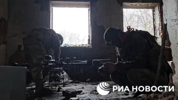 Бойцы Ахмата используют трофейные гексакоптеры для обмана ВСУ - Sputnik Литва