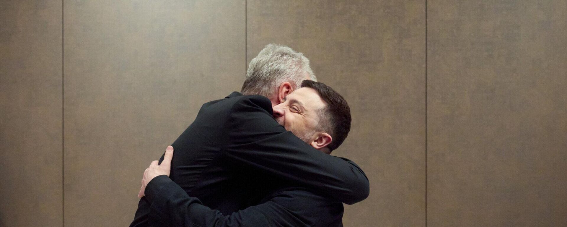 Президент Литвы Гитанас Науседа и Владимир Зеленский - Sputnik Литва, 1920, 24.04.2026