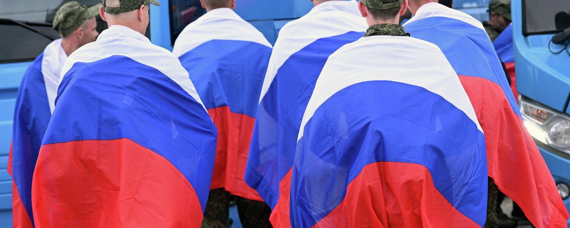 Российские военнослужащие, возвращенные из украинского плена, архивное фото - Sputnik Литва, 1920, 12.05.2026