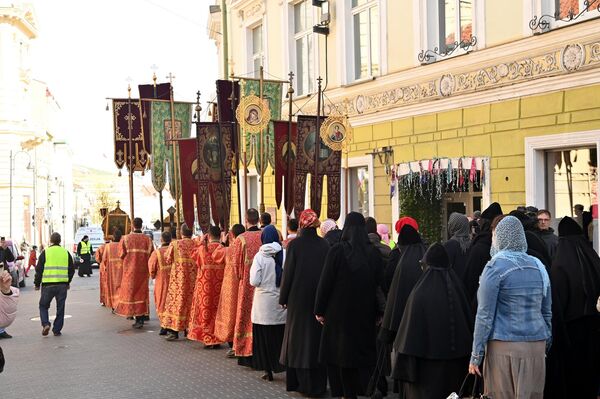 По окончании конференции мощи святых Виленских мучеников будут с подобающими почестями возвращены в Свято-Духов монастырь. - Sputnik Литва