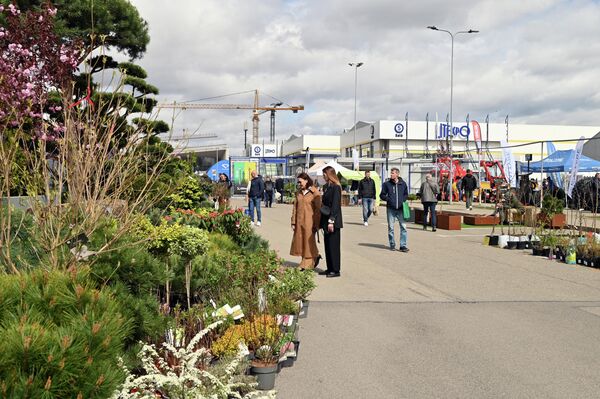 В выставочном центре LITEXPO прошла международная выставка RESTA 2026, посвященная строительству и жилищным вопросам. - Sputnik Литва