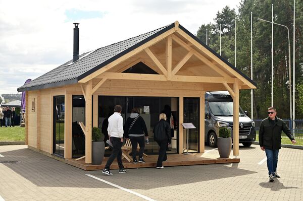 На выставке представляются современные материалы, инструменты, инженерные решения и технологии для ремонта. - Sputnik Литва