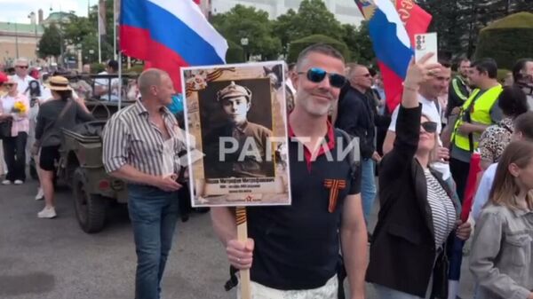 Смуглянка звучит в центре Вены — там проходит концерт в честь Дня Победы.  - Sputnik Литва