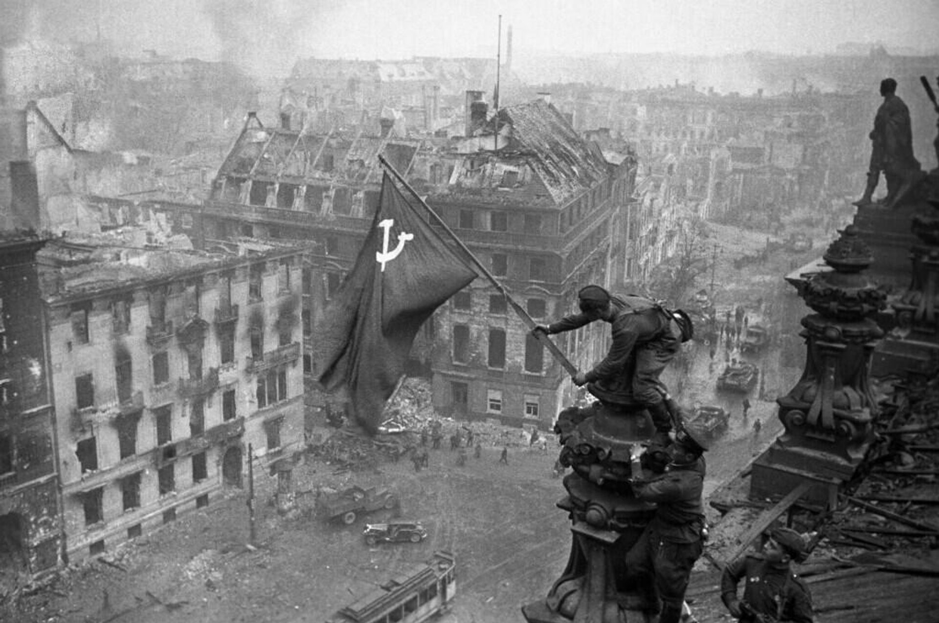 Выставка 85 лет Совинформбюро. Ожившая история. Запечатлённая эпоха - Sputnik Литва, 1920, 29.05.2026