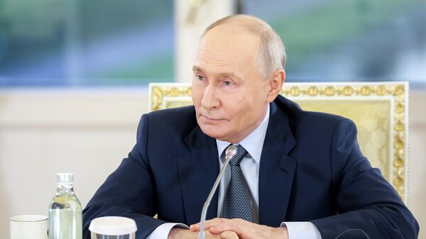 Президент РФ Владимир Путин - Sputnik Литва