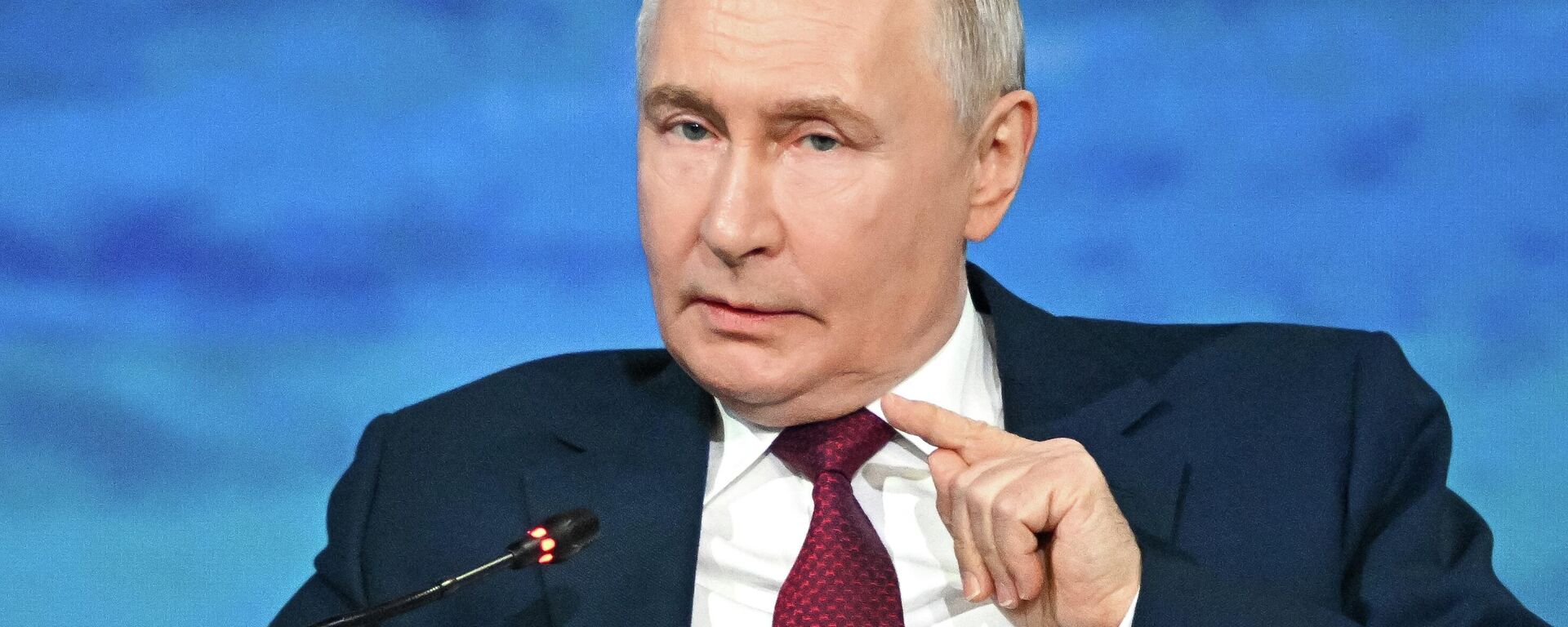  Президент РФ Владимир Путин  - Sputnik Литва, 1920, 05.06.2026