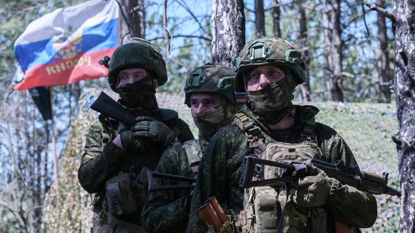 Военнослужащие ВС РФ в зоне СВО, архивное фото - Sputnik Литва