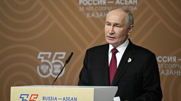 Президент РФ Владимир Путин - Sputnik Литва