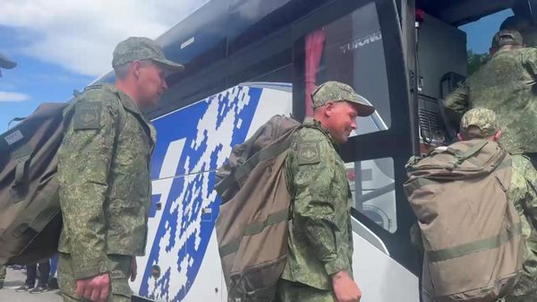 Возвращение российских военнослужащих из плена - Sputnik Литва