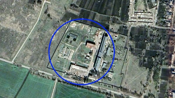 Удары ВС РФ по газораспределительной станции в Харьковской области - Sputnik Литва