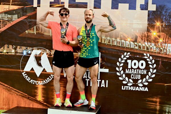 Спортсмены могли пробежать по красиво обустроенным набережным Нерис и насладиться прекрасными видами столицы.  - Sputnik Литва