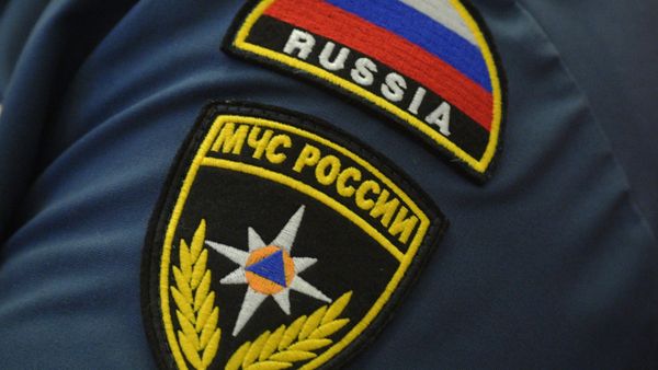 Нашивка сотрудника МЧС России. Архивное фото - Sputnik Литва