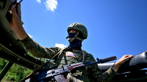 Российские военные из группировки войск Центр, архивное фото - Sputnik Литва