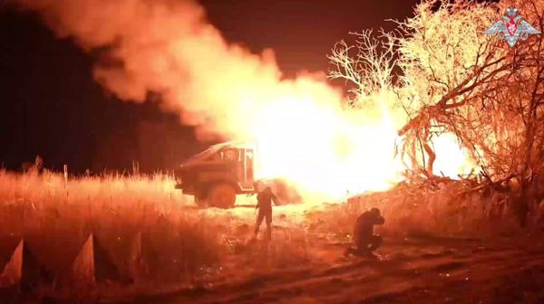 Войска группировки войск Север освобождают Щербаковку в Харьковской области - Sputnik Литва