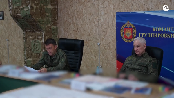 Министр обороны России Андрей Белоусов проинспектировал группировку Восток - Sputnik Литва