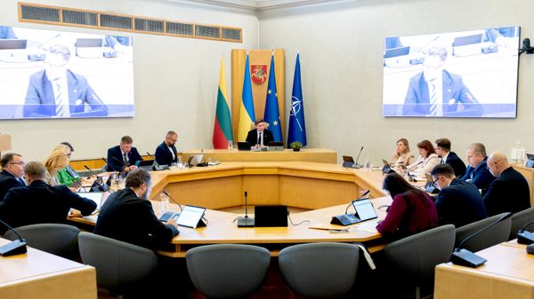 Заседание правительства Литвы во главе с премьером Миндаугасом Синкявичюсом - Sputnik Литва