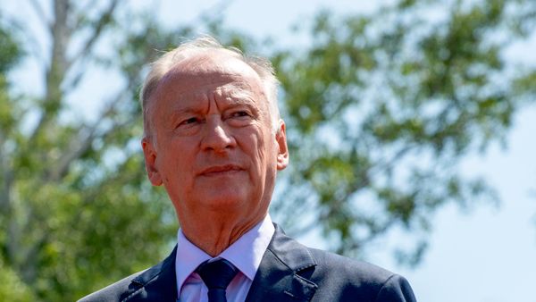 Помощник президента РФ, председатель Морской коллегии РФ Николай Патрушев, архивное фото - Sputnik Литва