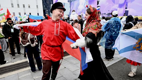 Международный фестиваль молодежи в Екатеринбурге - Sputnik Литва