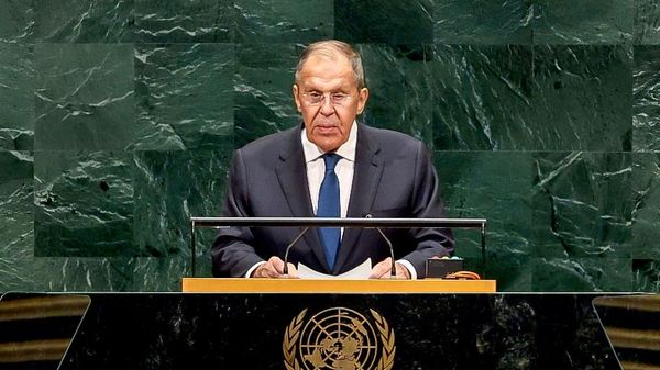 Министр иностранных дел РФ Сергей Лавров на заседании 81-й сессии Генассамблеи ООН в Нью-Йорке - Sputnik Литва